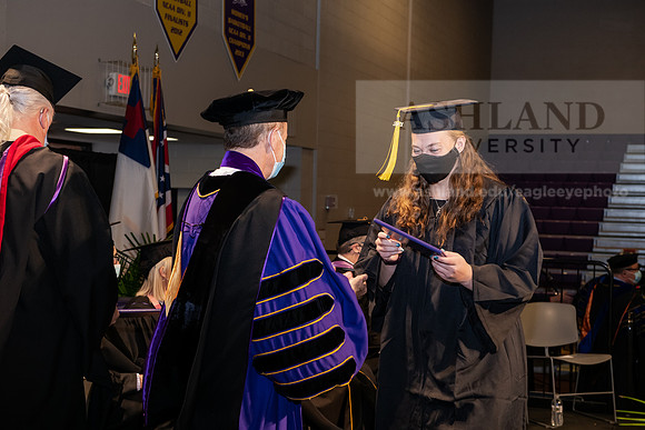 056BachelorScienceWiGrad1221ALW_6934