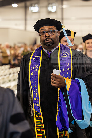 059SpGradProcessional0524CCP10169