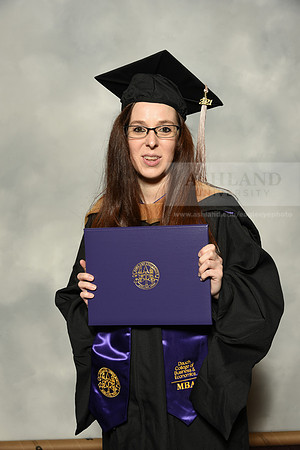 094MasterBusinessWiGrad1221MP7_0714