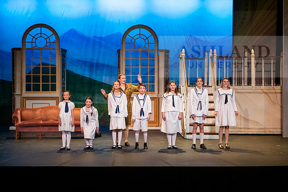 TheatreSoundOfMusic0325AWB_2031