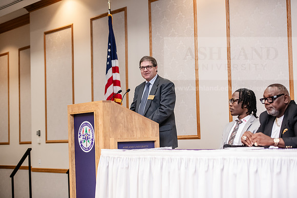 COBEHeffernLecture1024AWB_3349