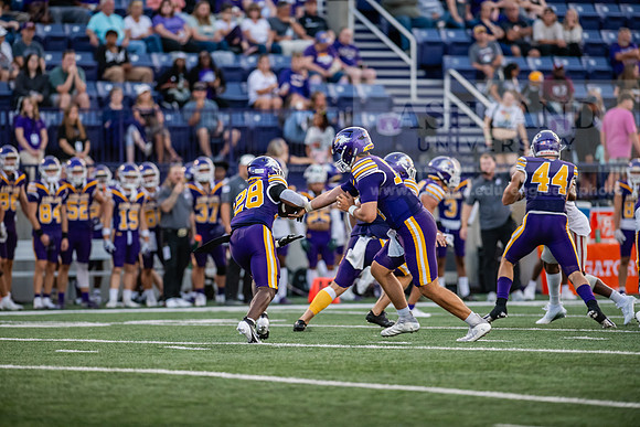 AUvIUPFootball0924AWB_3777