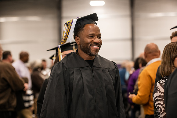 058WIGradProcessional1222ALW_0119