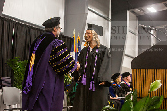 105SpGradBachelorSciNursing0525JH6Q8B9765