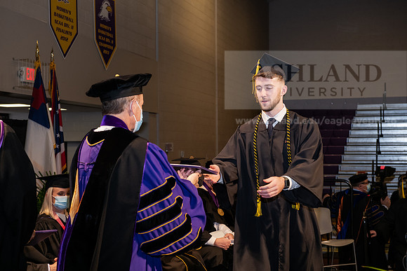 050BachelorScienceWiGrad1221ALW_6928