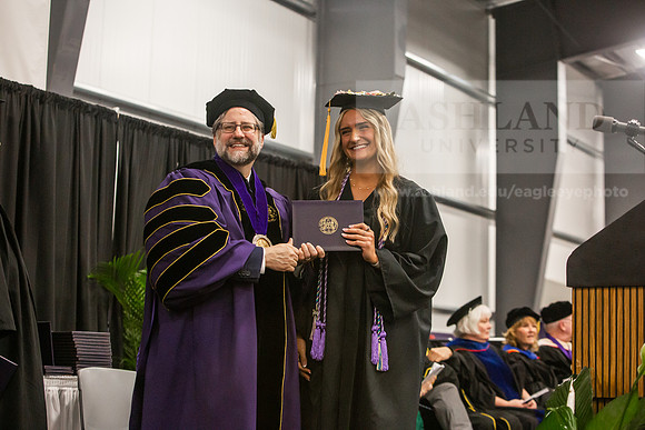 089SpGradBachelorSciNursing0525JH6Q8B9756