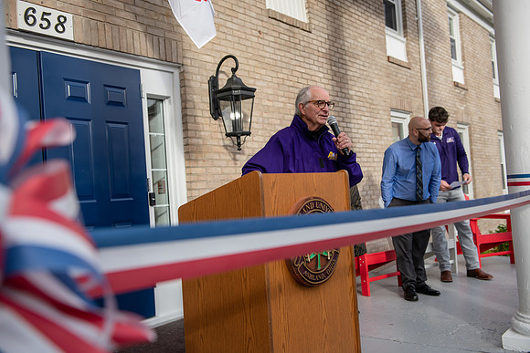 HomecomingUSAHouseRibbonCeremony1023AWB_5982
