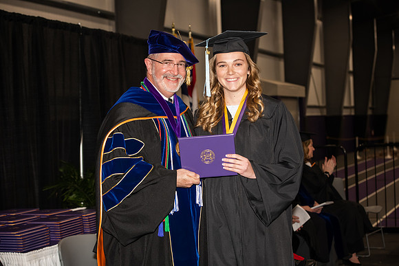 025WIGraduates1222ALW_0949