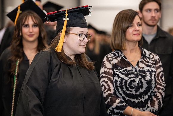 143WIGradProcessional1222ALW_0184