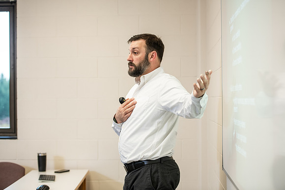 Delbert_Jeff_Communications1124AWB_0915