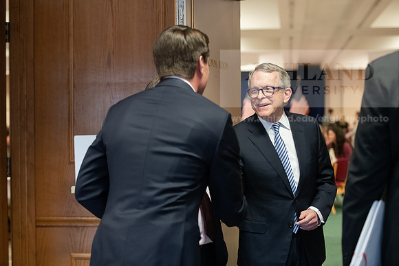 AsbrookGovMikeDeWine0120ALW_8665