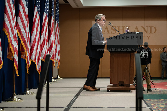 AsbrookGovMikeDeWine0120ALW_8923