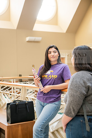 AdmissionsLatinoHispanicMarketing0125AWB_0026