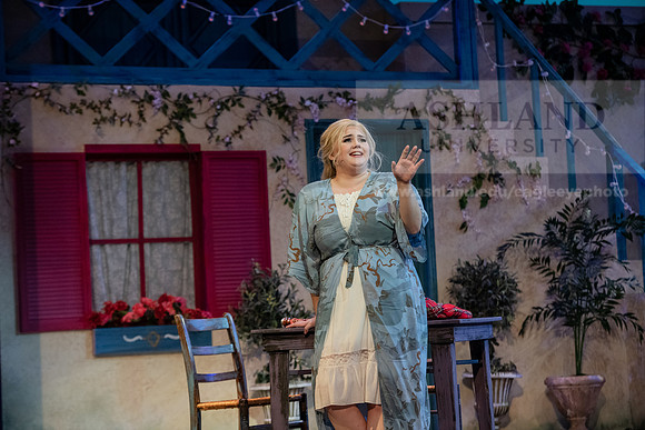 TheatreMammaMia0220ALW_2572