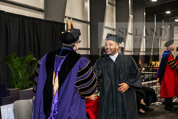 010SPGradAssociateArts0525AWB_4793
