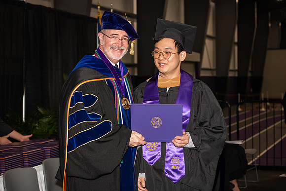 063WIGraduates1222ALW_0654