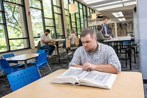 SeminaryLibrary0524AWB_0591
