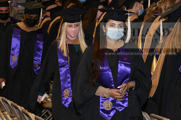 075WiGradPreCeremony1221MP7_0125