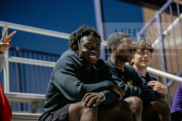 AUvIUPFootball0924AWB_3956