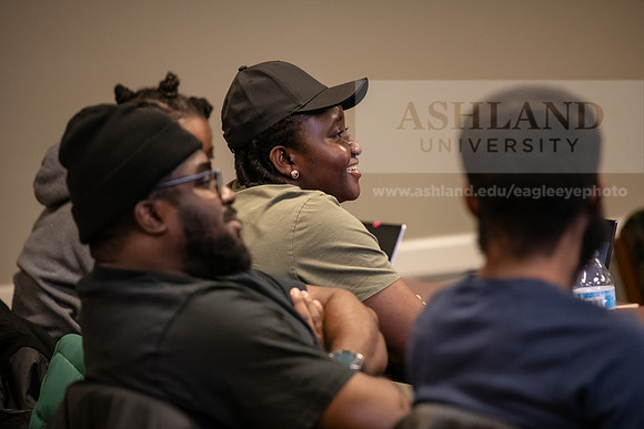 MBADigitalMarketing0324AWB_8167