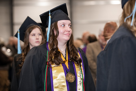 119WIGradProcessional1222ALW_0166