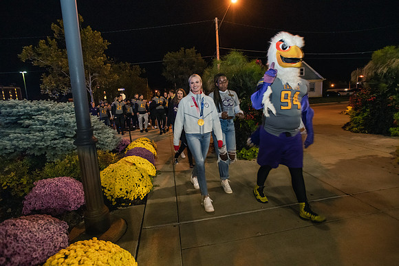 ParadeOfPurple1021ALW_6481