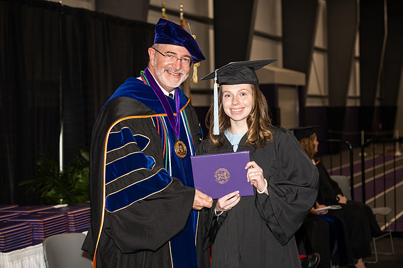 052WIGraduates1222ALW_0974