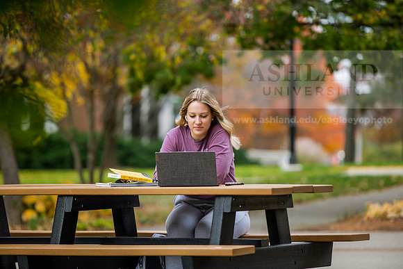 FallCampusLife1022ALW_1286