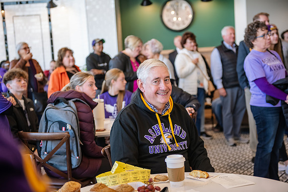 HomecomingLyceumCoffee1023AWB_6656