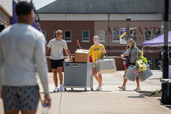 MoveInDay0824AWB_0363