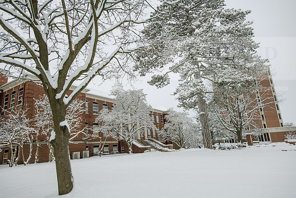WinterCampusLife0123ALW_3181