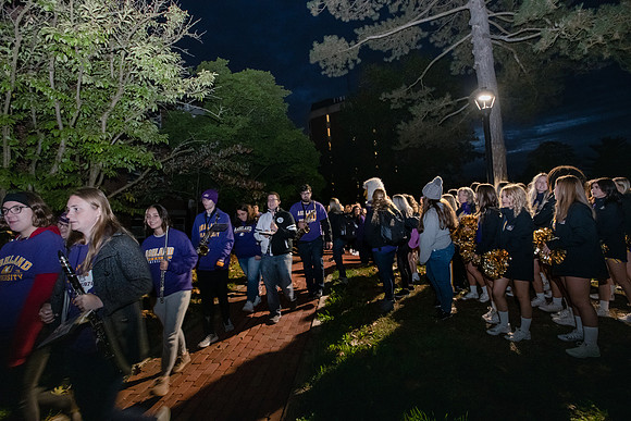 ParadeOfPurple1021ALW_6179