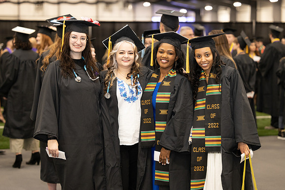 055WIGradPreCermony1222FU1A0634