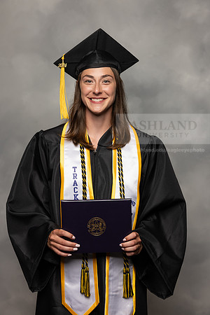 003SpGradBachelorScience0524CCP10988