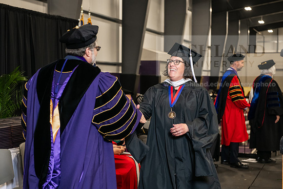 084SPGradMasterArts0525AWB_3337