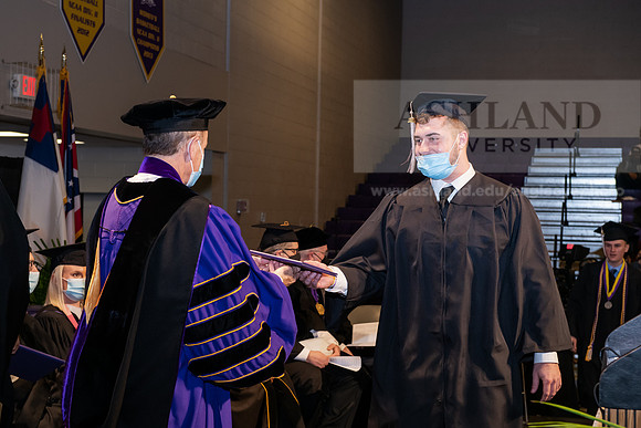 064BachelorBusinessWiGrad1221ALW_7004