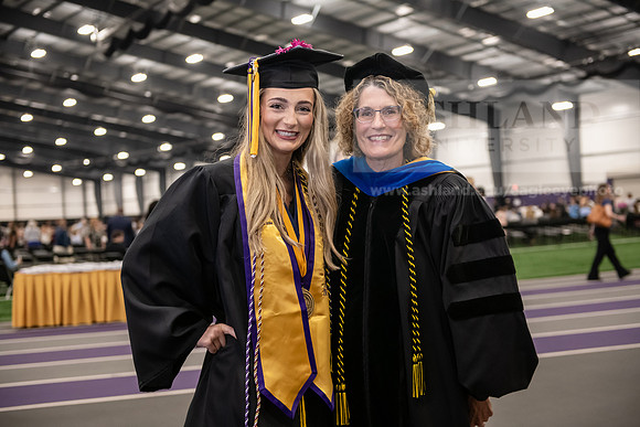 022SPGradPreCeremony0524AWB_8398