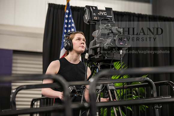 188SpGradCeremony0525AWB_2740