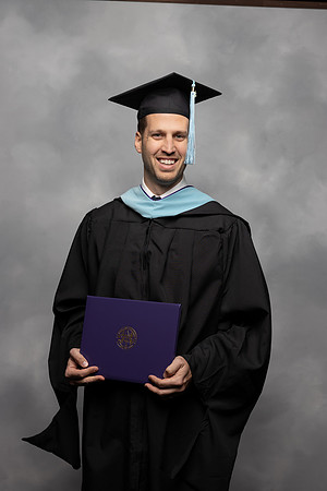 034WIGraduates1222FU1A0831