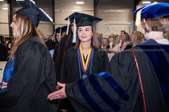 368SpGradProcessional0524TR_DSC_4980