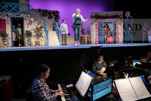 TheatreMammaMia0220ALW_1948