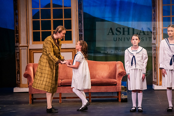 TheatreSoundOfMusic0325AWB_1940