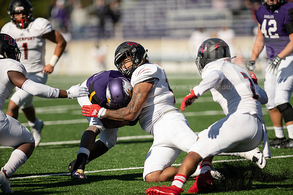 AUvDavenportFootball1019ALW_7352