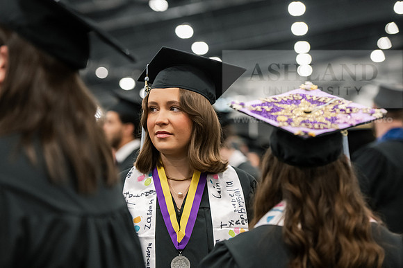 141SpGradPreCeremony0525AWB_2331
