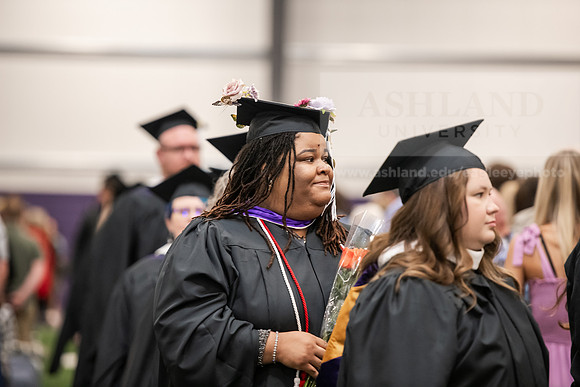 117SpGradProcessional0525AWB_2396