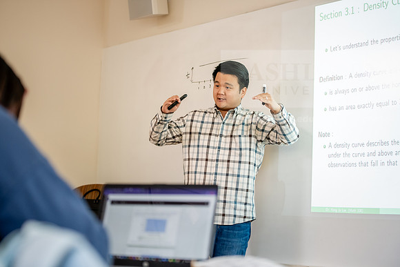 YongJuLeeMathStatistics0924AWB_5972