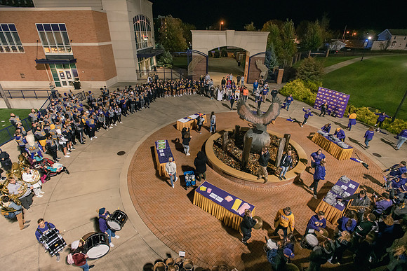 ParadeOfPurple1021ALW_6507
