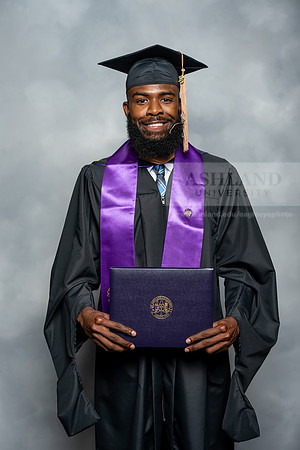 024SpGradMasterBusinessAdmin0525AU-Graduation-2025-Andrew-0410
