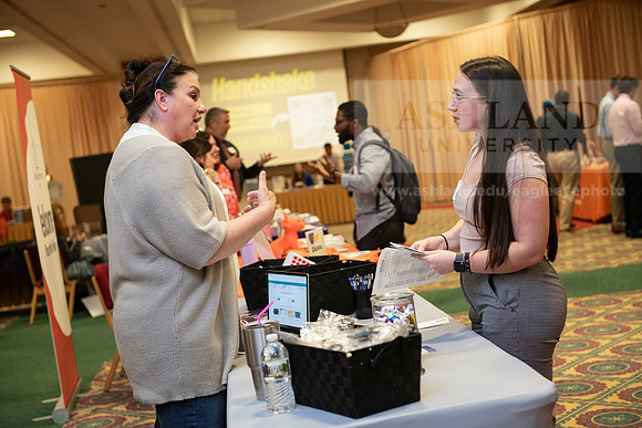 CareerInternshipFair1023AWB_9698