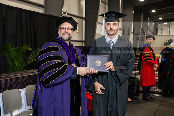 069SPGradBachelorArts0525AWB_3432